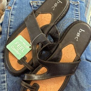 b.o.c. Black and Brown Floral Sandals